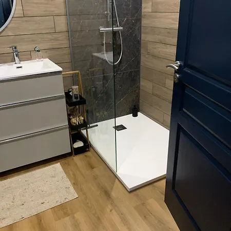 Au Tresor De Rose Etage Privatif Chic Dans Maison Apartament *